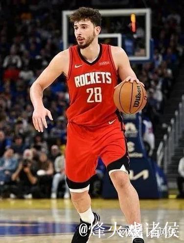 申京篮下进攻未果，乌度卡不满裁判抱怨与申京双双吃T